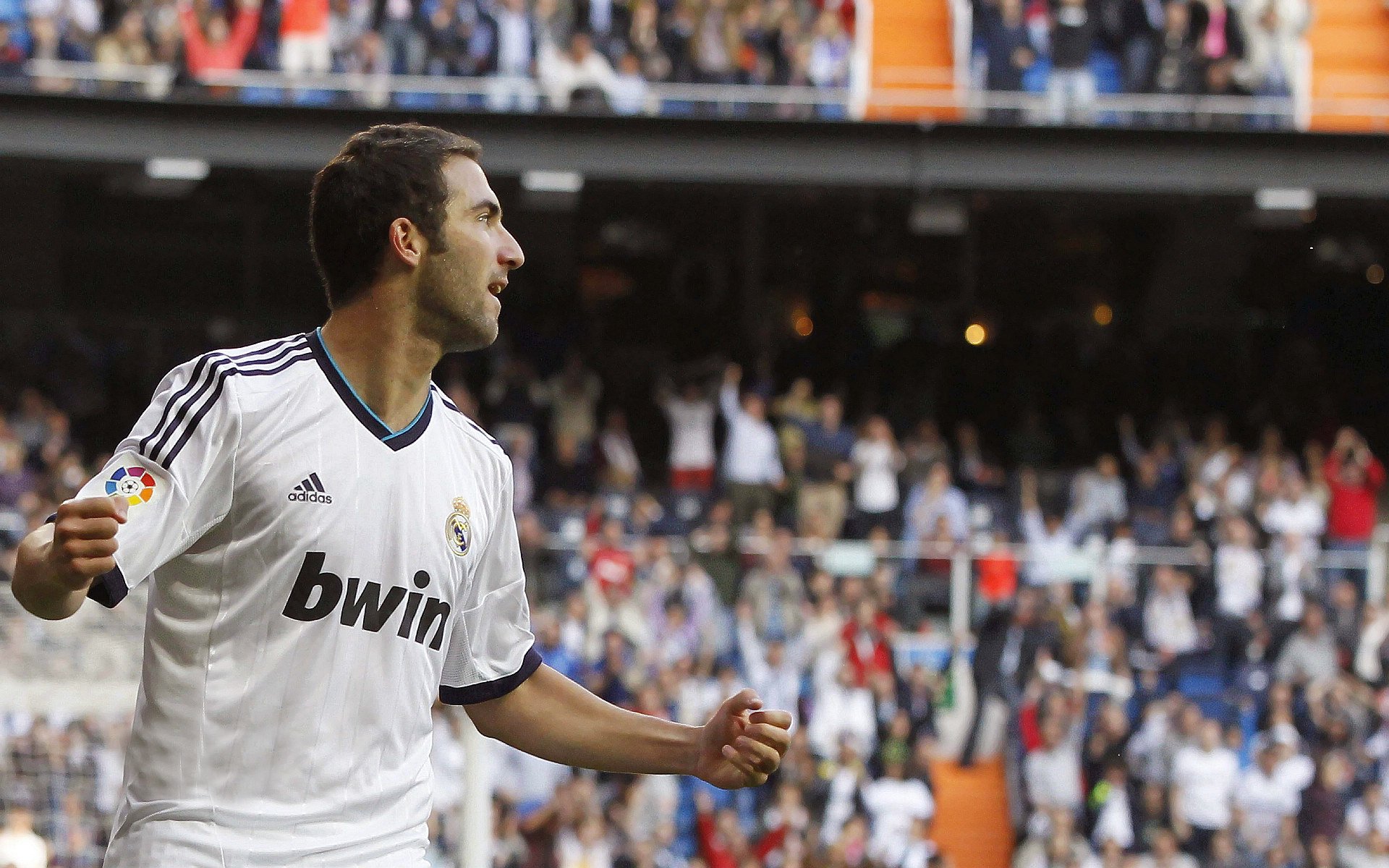 高效散热系统：引擎性能的关键保障，提高散热效率