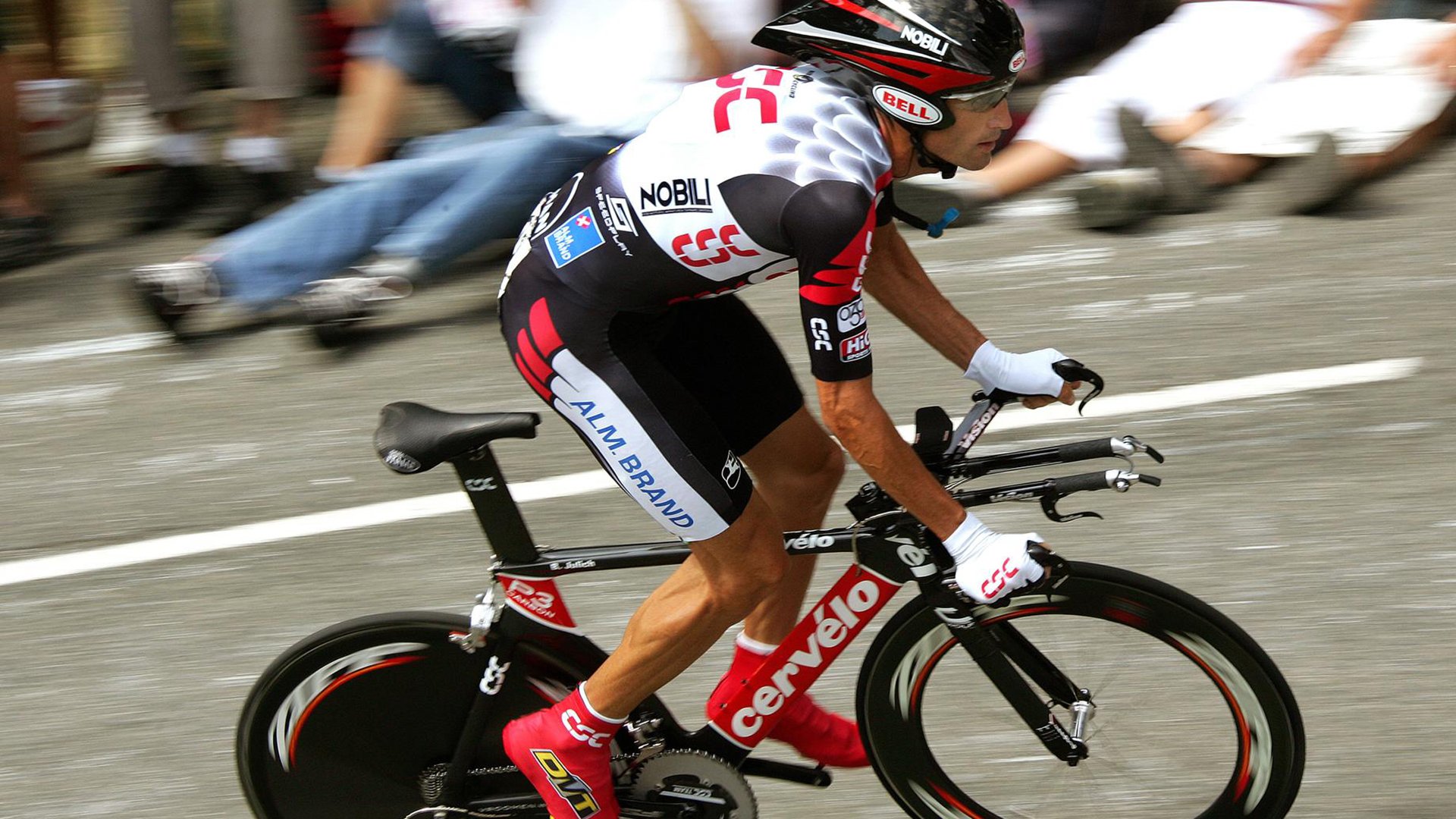 青少年足球“智创新”科技硬件在全国推广,行业迈入智能新纪元